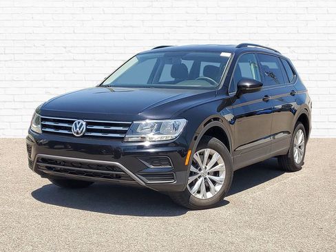 Used 2020 Volkswagen Tiguan S FWD image 1