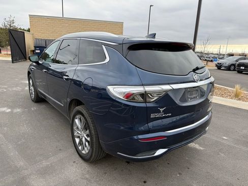 Used 2022 Buick Enclave Avenir w/ Avenir Technology Package image 6