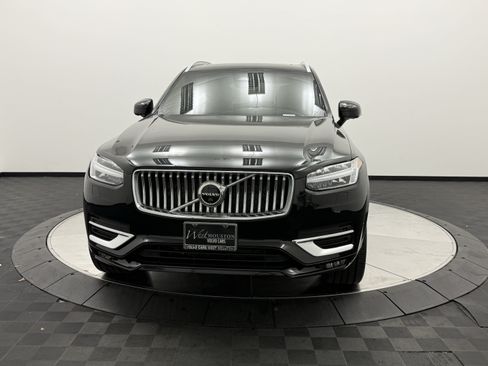 Certified 2023 Volvo XC90 B6 Plus w/ Protection Package Premier AWD/4WD image 2