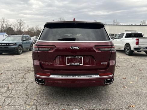 Used 2021 Jeep Grand Cherokee L Overland w/ Advanced Protech Group III image 8