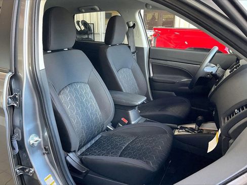 Used 2025 Mitsubishi Outlander Sport ES image 24