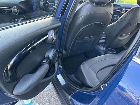 Used 2016 MINI Cooper S image 39