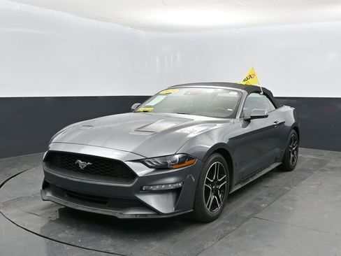 Used 2023 Ford Mustang Premium RWD image 9