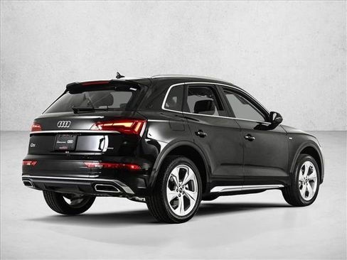 Certified 2023 Audi Q5 2.0T Premium Plus w/ Premium Plus Package AWD/4WD image 5