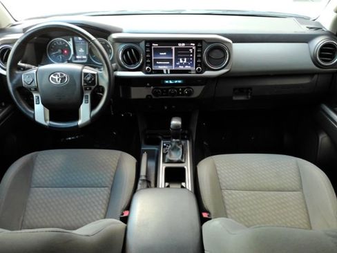 Used 2022 Toyota Tacoma SR5 image 3