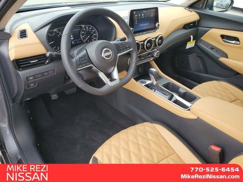 New 2025 Nissan Sentra SV w/ SV Premium Package image 9