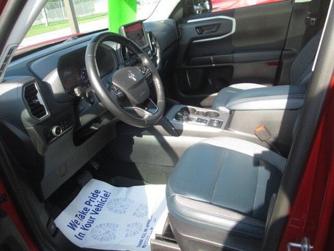 Used 2023 Ford Bronco Sport Outer Banks w/ Tech Package image 7