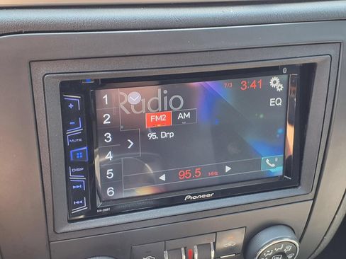 Used 2006 Chevrolet Monte Carlo LT FWD image 20