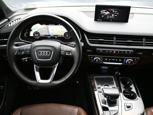 Used 2019 Audi Q7 3.0T Premium Plus w/ Premium Plus Package image 6