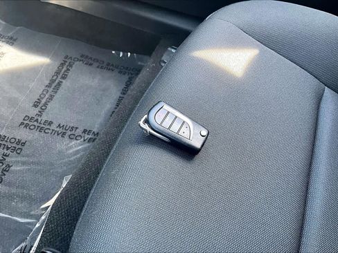 Used 2023 Toyota Corolla LE image 14