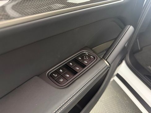 Certified 2025 Porsche Cayenne Turbo image 26