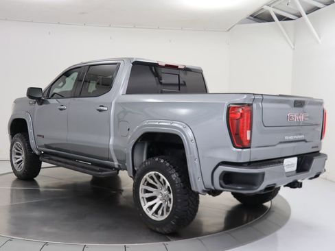 Used 2020 GMC Sierra 1500 AT4 w/ AT4 Premium Package AWD/4WD image 3