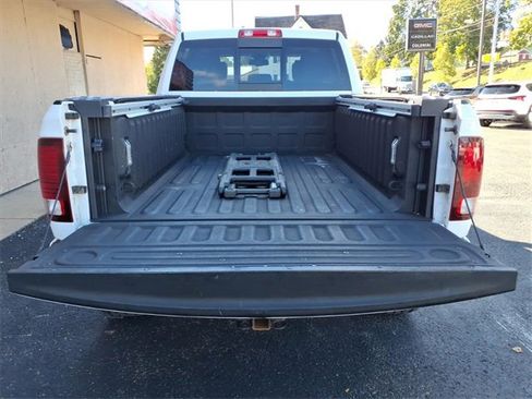 Used 2016 RAM 2500 Laramie w/ Sport Appearance Group image 17