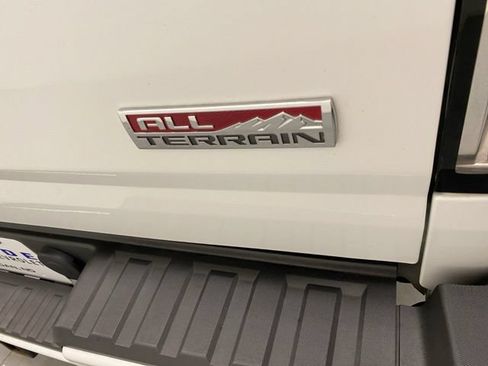 Used 2020 GMC Canyon All Terrain w/ All Terrain X Package AWD/4WD image 36
