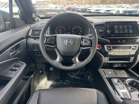 New 2026 Honda Ridgeline Black Edition image 23
