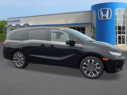 New 2026 Honda Odyssey Elite image 7