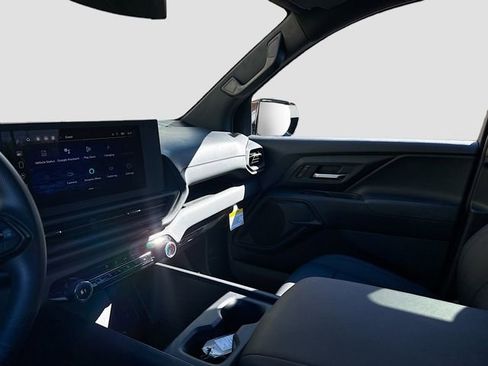 New 2024 Chevrolet Silverado EV W/T image 23