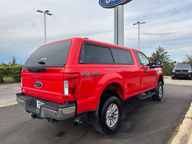Used 2017 Ford F250 XLT w/ XLT Value Package AWD/4WD image 4