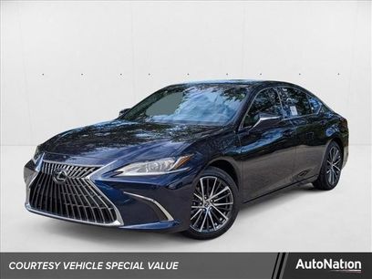 New 2025 Lexus ES 350 w/ Premium Package