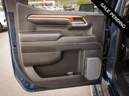 Used 2022 GMC Sierra 1500 Denali w/ Denali Reserve Package AWD/4WD image 34