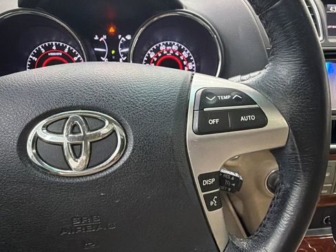 Used 2013 Toyota Highlander Limited image 27