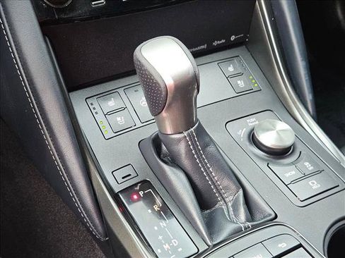Used 2021 Lexus IS 350 F Sport w/ Navigation Package RWD image 17