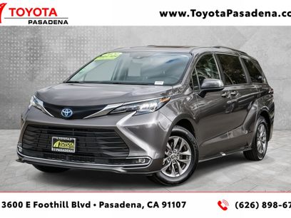 Used 2024 Toyota Sienna XLE