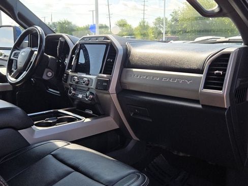 Used 2022 Ford F350 Lariat AWD/4WD image 5