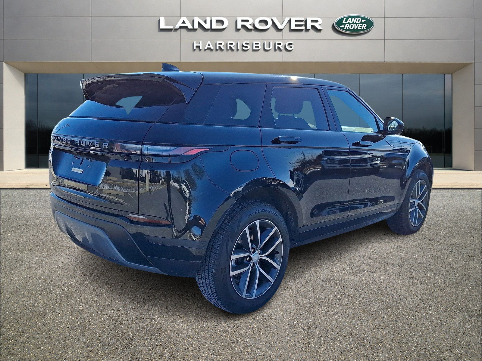 Used 2026 Land Rover Range Rover Evoque S AWD/4WD image 4