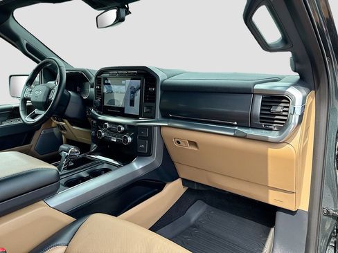 Used 2021 Ford F150 Lariat w/ Equipment Group 502A High AWD/4WD image 33