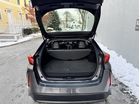 Used 2021 Toyota Prius Prime XLE w/ Carpet Mat Package (TMS) image 32