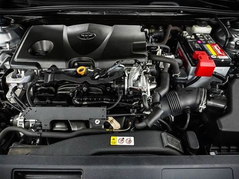 Used 2019 Toyota Camry SE w/ Audio Package image 26