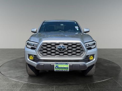 Used 2023 Toyota Tacoma TRD Off-Road w/ Black Out Package (TMS) AWD/4WD image 2