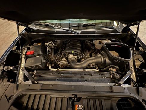 Used 2020 Chevrolet Silverado 1500 LT Trail Boss w/ LPO, Dark Essentials Package image 14