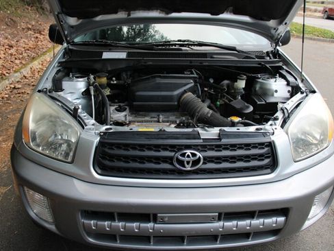 Used 2002 Toyota RAV4 4WD image 18