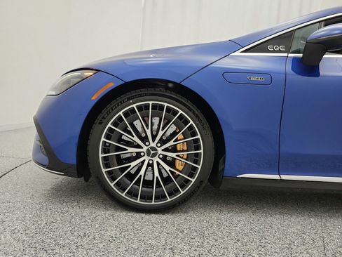 Used 2023 Mercedes-Benz EQE AMG 4MATIC Sedan image 17