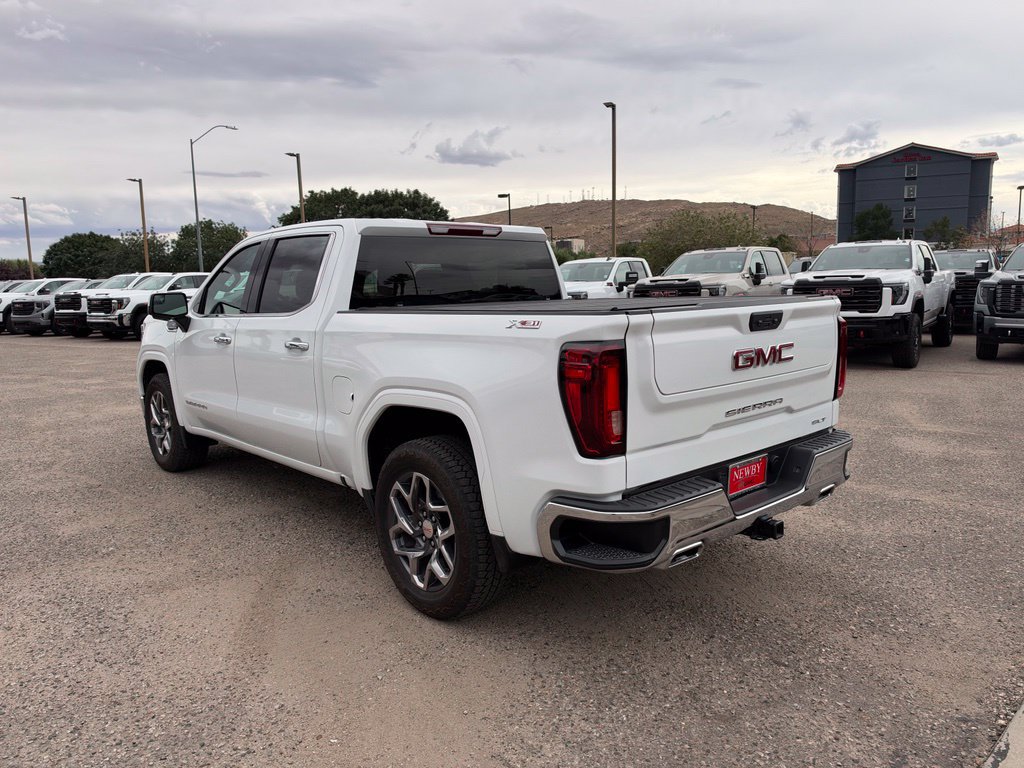 Used 2026 GMC Sierra 1500 SLT w/ X31 Off-Road Package AWD/4WD image 7