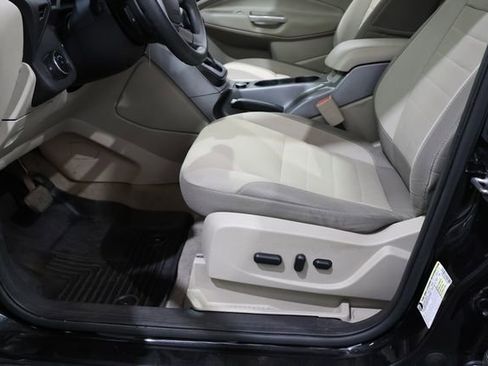 Used 2015 Ford Escape SE AWD/4WD image 10