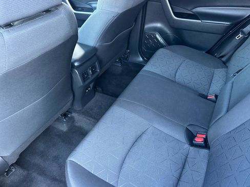 Used 2021 Toyota RAV4 XLE w/ Carpet Mat Package (TMS) image 11