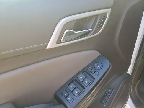 Used 2018 GMC Yukon Denali w/ Denali Ultimate Package image 31