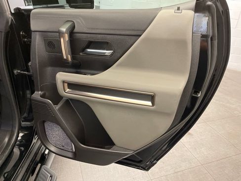 Used 2024 GMC Hummer EV 3X w/ Extreme Off-Road Package AWD/4WD image 37
