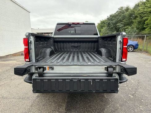 Used 2026 Chevrolet Silverado 2500 ZR2 AWD/4WD image 21