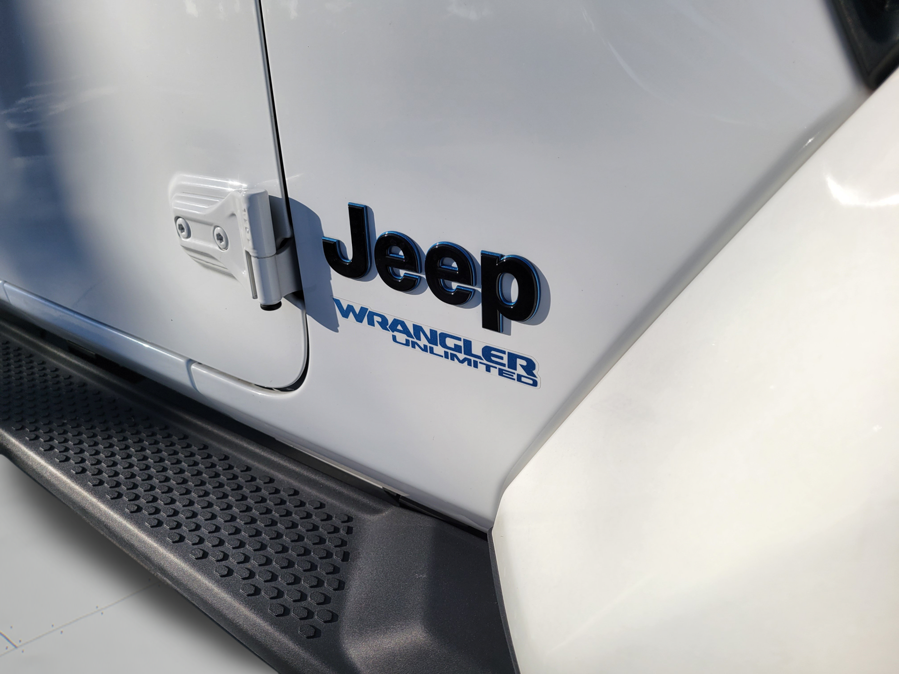 Certified 2021 Jeep Wrangler Unlimited Sahara AWD/4WD image 31