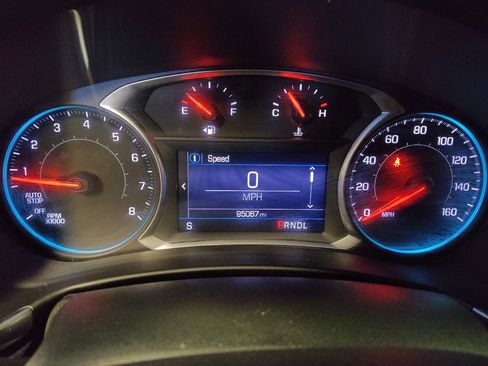 Used 2019 Chevrolet Equinox LT image 23