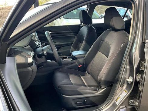 Certified 2024 Nissan Altima 2.5 SV image 8