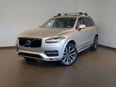 Used 2017 Volvo XC90 T6 Momentum w/ Vision Package