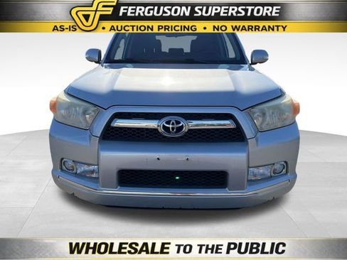 Used 2011 Toyota 4Runner SR5 RWD image 2