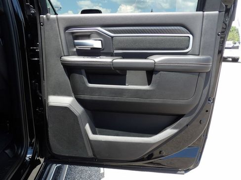 Used 2026 RAM 2500 Big Horn AWD/4WD image 36