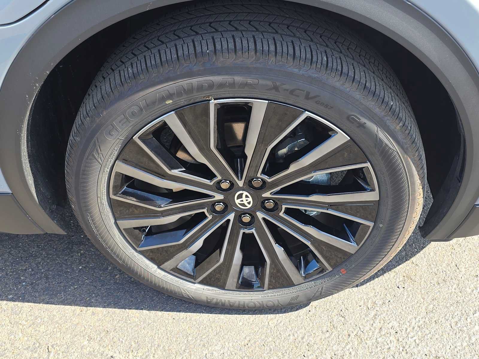 Certified 2026 Toyota C-HR AWD/4WD image 9