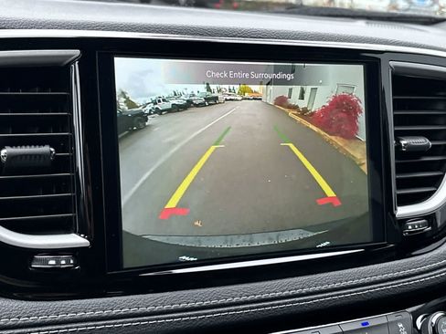 New 2026 Chrysler Pacifica Select w/ S Appearance Package image 22